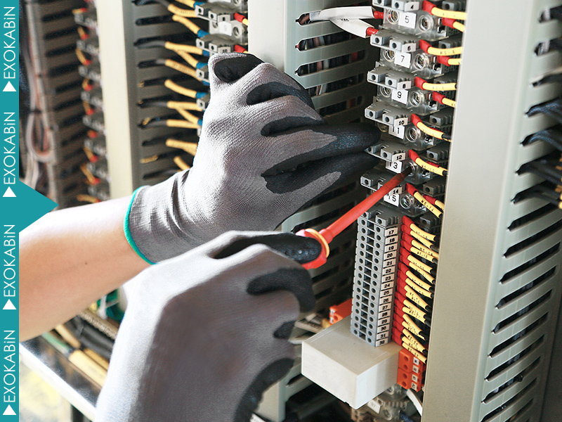 Pano uç bağlantısı, Elektrik panosu uç bağlantı elemanları, Pano bağlantı terminalleri, Panonun uç bağlantıları, Endüstriyel pano bağlantıları, Elektrik kontrol panosu terminalleri, Pano kablo bağlantıları, Panonun konektörleri, Panoyu bağlamak için elemanlar, Pano bağlantı çözümleri,
