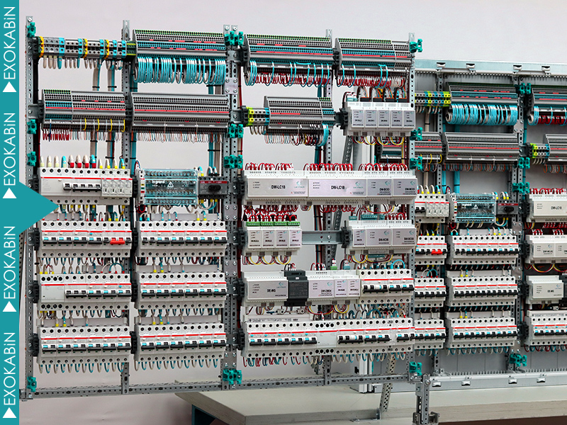 Raylı sistem pano, Tren kontrol panosu, Tramvay kontrol sistemi, Metro raylı sistem panosu, Raylı taşıma panosu tasarımı, Raylı sistem panosu imalatı, Raylı sistem panosu montajı, Raylı sistem otomasyonu, Raylı sistem panosu çözümleri, Özel raylı sistem kontrol panosu,